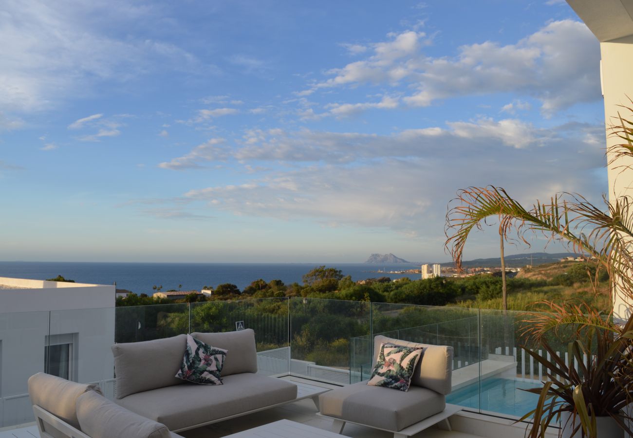Villa in San Roque - Villa ELISEO 2400 private pool & sea view